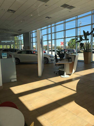 Volvo Dealer «All Star Volvo Cars of Baton Rouge», reviews and photos, 10101 Coursey Blvd, Baton Rouge, LA 70816, USA