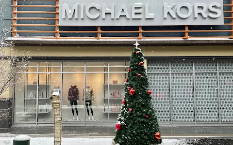 Michael Kors Outlet image