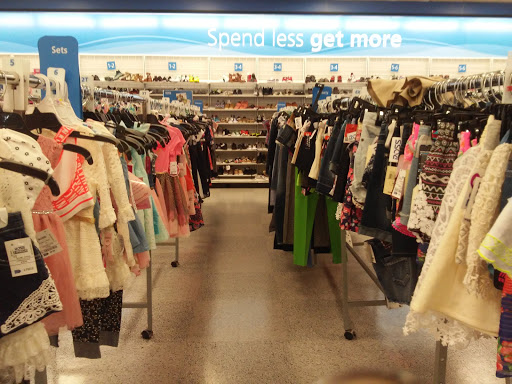 Clothing Store «Ross Dress for Less», reviews and photos, 3425 E Foothill Blvd, Pasadena, CA 91107, USA