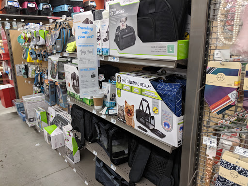 Pet Supply Store «Unleashed by Petco», reviews and photos, 81 7th Ave, Brooklyn, NY 11217, USA