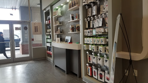 Cell Phone Store «Verizon Wireless, Ping Cellular», reviews and photos, 59 NY-59 #126, Monsey, NY 10952, USA