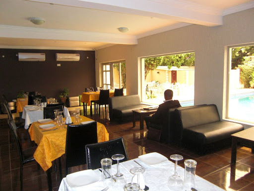 La Mango Restaurant and Lounge Ikeja GRA, 3A Adekunle Fajuyi Way, Ikeja GRA, Lagos, Nigeria, Pub, state Lagos