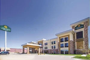 La Quinta Inn & Suites by Wyndham Pampa image