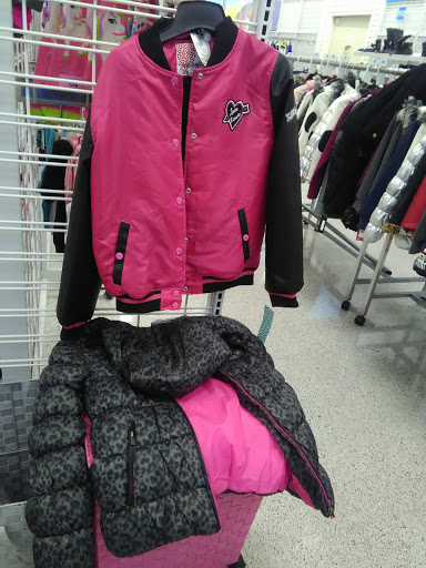 Clothing Store «Ross Dress for Less», reviews and photos, 4102 S Meridian, Puyallup, WA 98373, USA