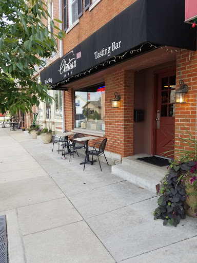 Wine Bar «Chateau La Vin», reviews and photos, 119 S Main St, Columbia, IL 62236, USA