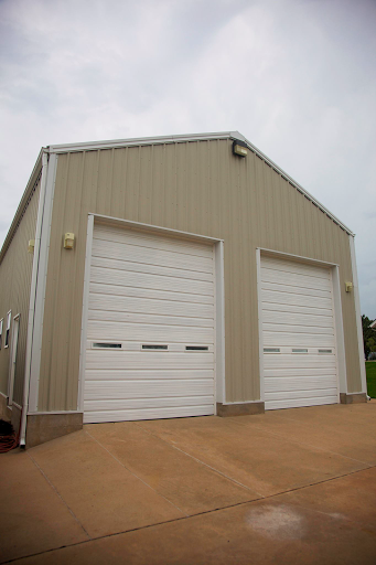 Late Model Automotive in Guthrie, Oklahoma