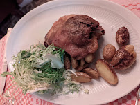 Confit de canard du Restaurant français La Fontaine de Mars à Paris - n°17