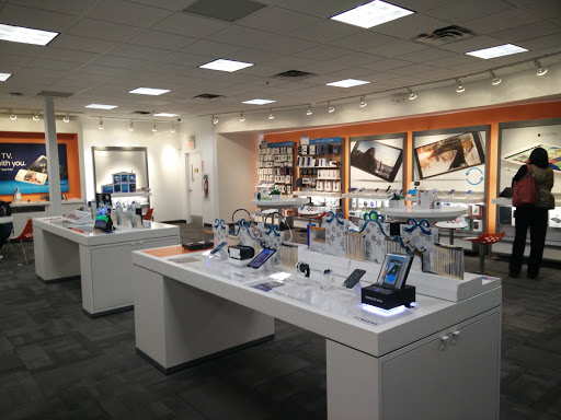Cell Phone Store «AT&T», reviews and photos, 616 Market Pl Blvd, Hamilton Township, NJ 08691, USA