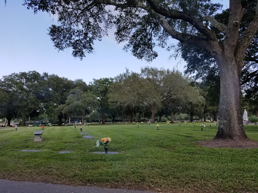 Funeral Home «Hardage - Giddens Greenlawn Funeral Home», reviews and photos, 4300 Beach Blvd, Jacksonville, FL 32207, USA