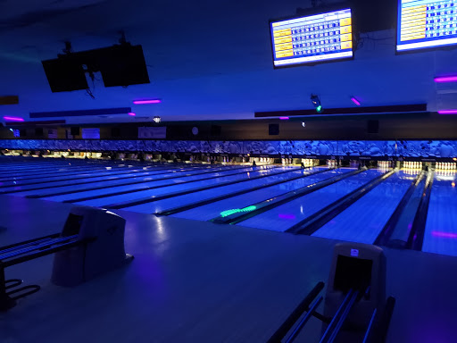 Bowling Alley «Val Lanes Recreation Center», reviews and photos, 100 Ashworth Rd, West Des Moines, IA 50265, USA