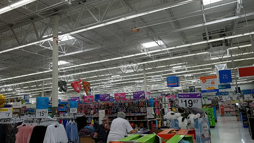 Department Store «Walmart Supercenter», reviews and photos, 1381 S Main St, Boerne, TX 78006, USA