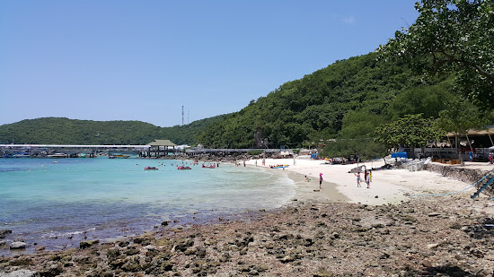 Italay Sang Man Beach