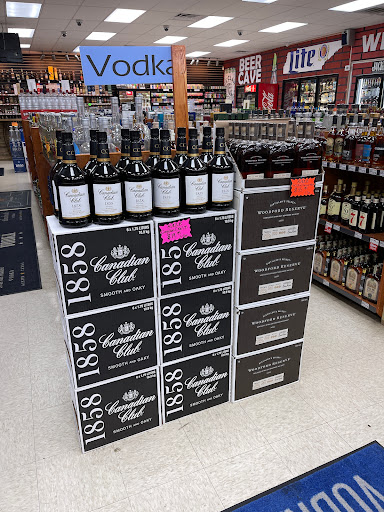 Liquor Store «Cedar Chest Liquors», reviews and photos, 1615 Wayne Rd, Savannah, TN 38372, USA