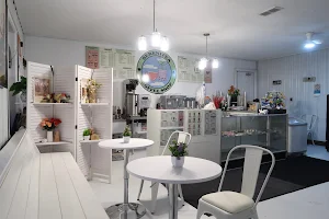 Serenitea & Coffee Shop image