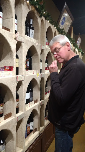 Wine Bar «WineStyles of Johnston», reviews and photos, 8460 Birchwood Ct #500, Johnston, IA 50131, USA