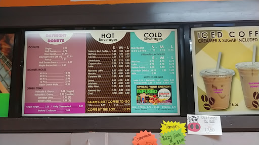 Coffee Shop «Daynight Donuts», reviews and photos, 2234 Fairgrounds Rd NE, Salem, OR 97301, USA