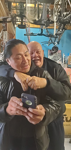 Bicycle Store «2 Bici Bicycle Shop», reviews and photos, 8695 Archer Ave, Willow Springs, IL 60480, USA