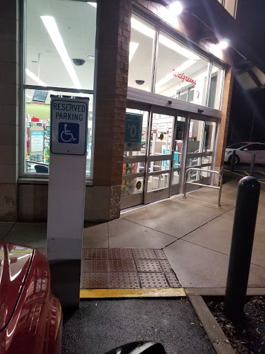 Drug Store «Walgreens», reviews and photos, 635 S Dixie Blvd, Radcliff, KY 40160, USA