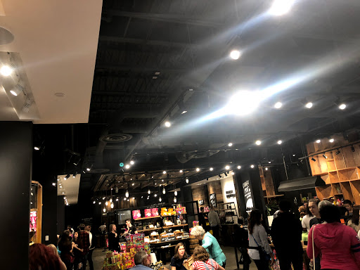 Cosmetics Store «LUSH», reviews and photos, 1961 Chain Bridge Rd, McLean, VA 22102, USA