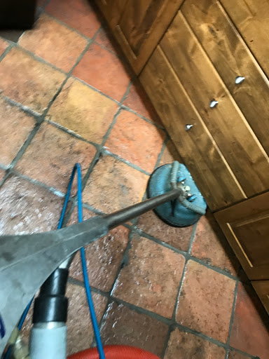 Carpet Cleaning Service «EURO GREEN CLEANING SERVICE Carpet And Tile Cleaning», reviews and photos, 2150 W Meadow Dr, Phoenix, AZ 85023, USA