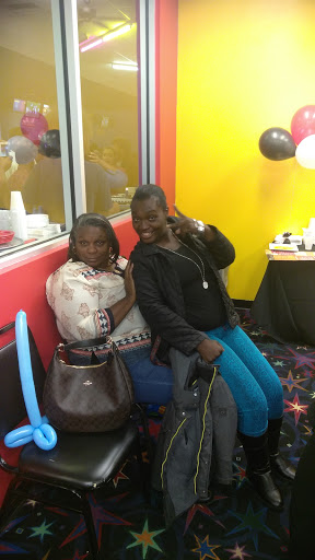 Movie Theater «AMC Dine-In Athens 12», reviews and photos, 1575 Lexington Rd, Athens, GA 30605, USA