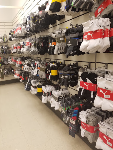 Department Store «Marshalls», reviews and photos, 460 E Waterfront Dr, Homestead, PA 15120, USA