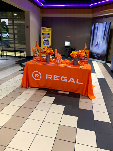 Movie Theater «Regal Cinemas Harrisonburg 14», reviews and photos, 381 University Blvd, Harrisonburg, VA 22801, USA