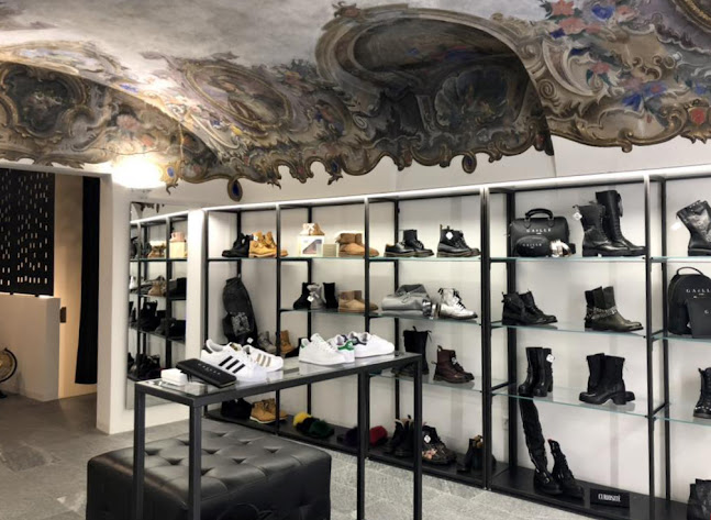 Rezensionen über Sonego Lugano in Lugano - Schuhgeschäft