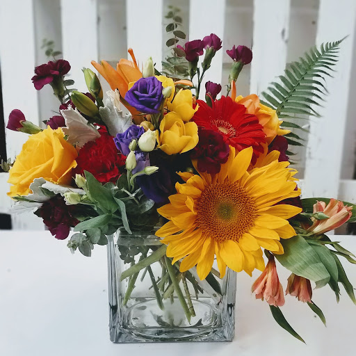 Florist «Cardell Floral», reviews and photos, 3542 Douglas Dr N, Minneapolis, MN 55422, USA