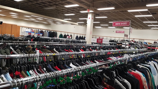 Clothing Store «Burlington Coat Factory», reviews and photos, 5500 Sunrise Hwy, Massapequa, NY 11758, USA
