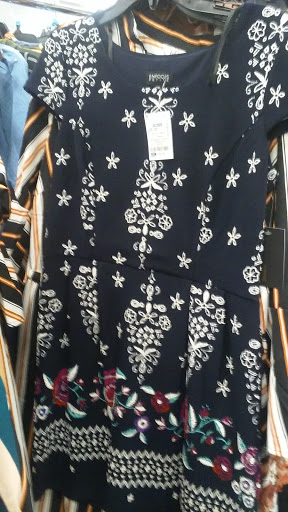 Clothing Store «Ross Dress for Less», reviews and photos, 1101 5th Ave, Hammond, IN 46320, USA