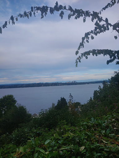 Park «Lakeview Park», reviews and photos, 340 37th Ave E, Seattle, WA 98112, USA