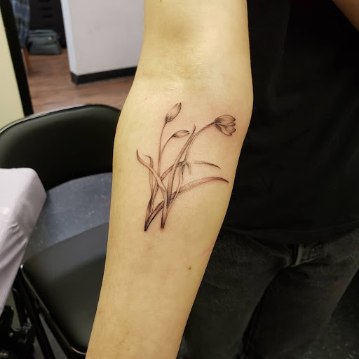 Tattoo Shop «Dark Horse Tattoo», reviews and photos, 1305 Stewart St, Seattle, WA 98109, USA