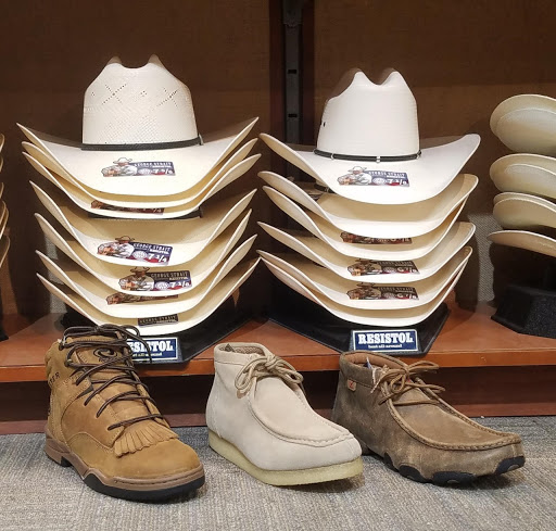 Western Apparel Store «The Fort - Nebraska City», reviews and photos, 903 Central Ave, Nebraska City, NE 68410, USA