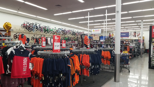 Stores to buy men's sportswear Houston