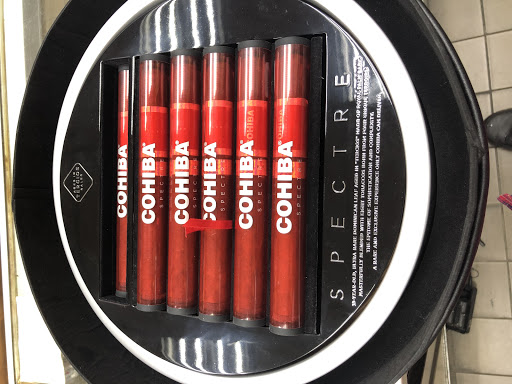 Convenience Store «Db Smoke Shop», reviews and photos, 65 5th Ave, Brooklyn, NY 11217, USA