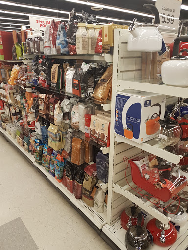 Department Store «T.J. Maxx and HomeGoods», reviews and photos, 649 Broadway, Bangor, ME 04401, USA