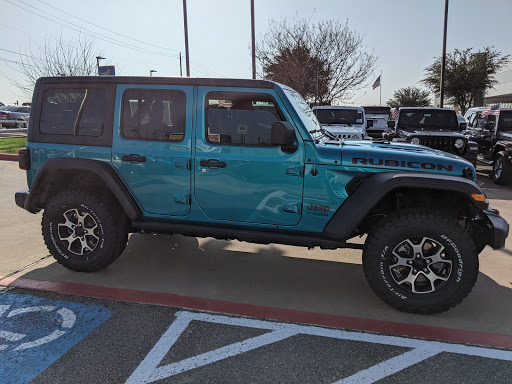 Car Dealer «Chrysler Jeep Dodge City of McKinney», reviews and photos, 700 S Central Expy, McKinney, TX 75070, USA