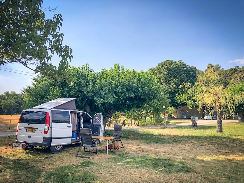 Camping le Grand Pre à Esparron-de-Verdon