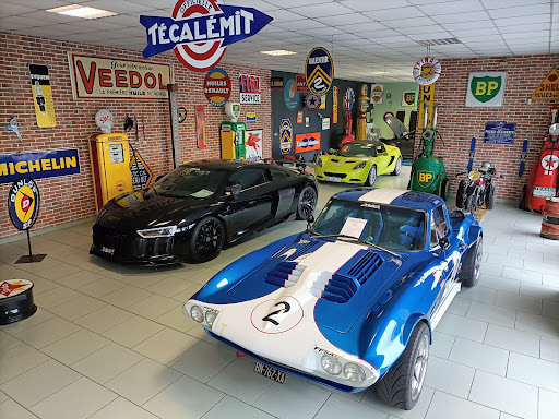 Photo 3 - GARAGE LA COURONNE