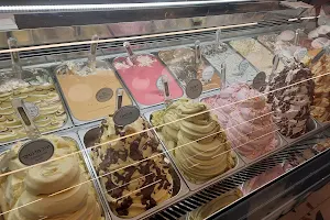 Golda Ice Cream image