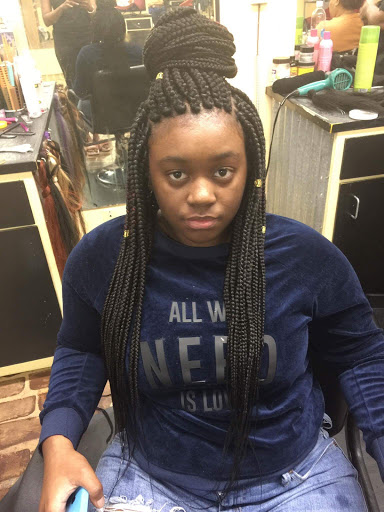 Hair Salon «Diva African hair braiding», reviews and photos, 1966 Pass Rd c, Biloxi, MS 39531, USA