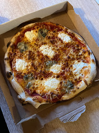 Plats et boissons du Pizzas à emporter Pizza Rhuys - Ambon / Muzillac - n°16