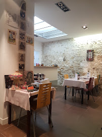 Atmosphère du Restaurant Wollo Traiteur Éthiopien à Auxerre - n°4