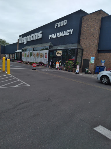 Supermarket «Wegmans», reviews and photos, 4256 James St, East Syracuse, NY 13057, USA