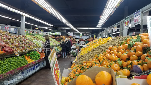 Gourmet Grocery Store «Garden Gourmet Market», reviews and photos, 5665 Broadway, Bronx, NY 10463, USA