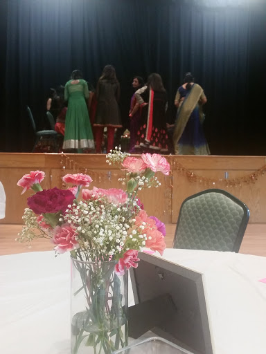 Community Center «Bartlett Community Center», reviews and photos, 700 S Bartlett Rd, Bartlett, IL 60103, USA