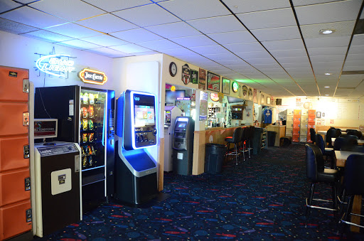 American Restaurant «Country Lanes, Franklin, WI», reviews and photos, 11231 W Forest Home Ave, Franklin, WI 53132, USA