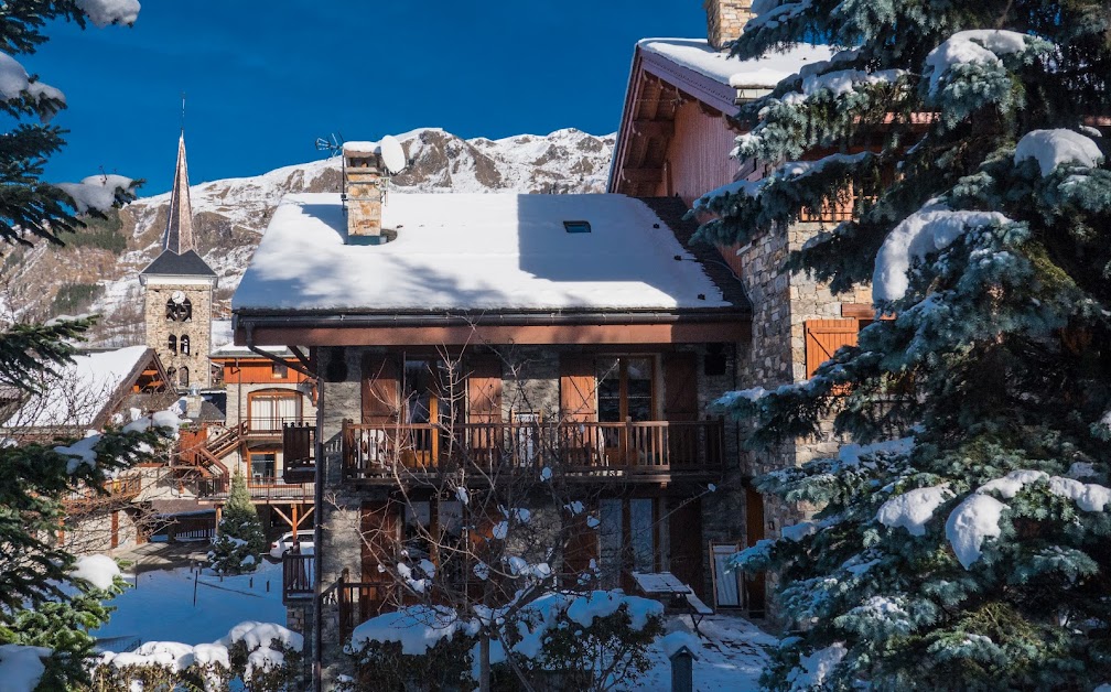 Chalet Belleville: Location appartement de vacances proche pistes, grand séjour au ski, à la montagne (holiday rental apartment) Courchevel, Val-Thorens, Méribel Les-3-Vallées Savoie à Les Belleville