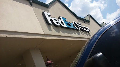 Print Shop «FedEx Office Print & Ship Center», reviews and photos, 4522 S Broadway Ave, Tyler, TX 75703, USA
